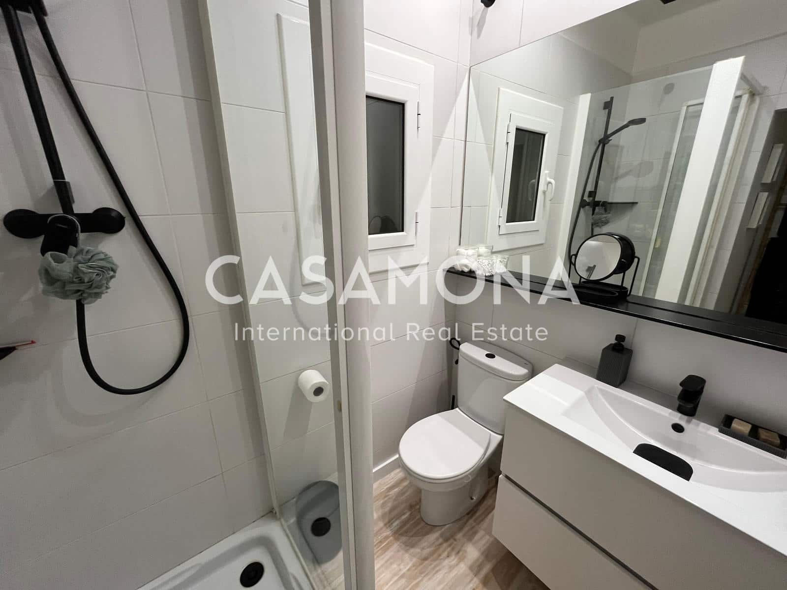 1 quarto Apartamento para arrendar em Barcelona cidade - 1 400 € (Ref: 8045943)