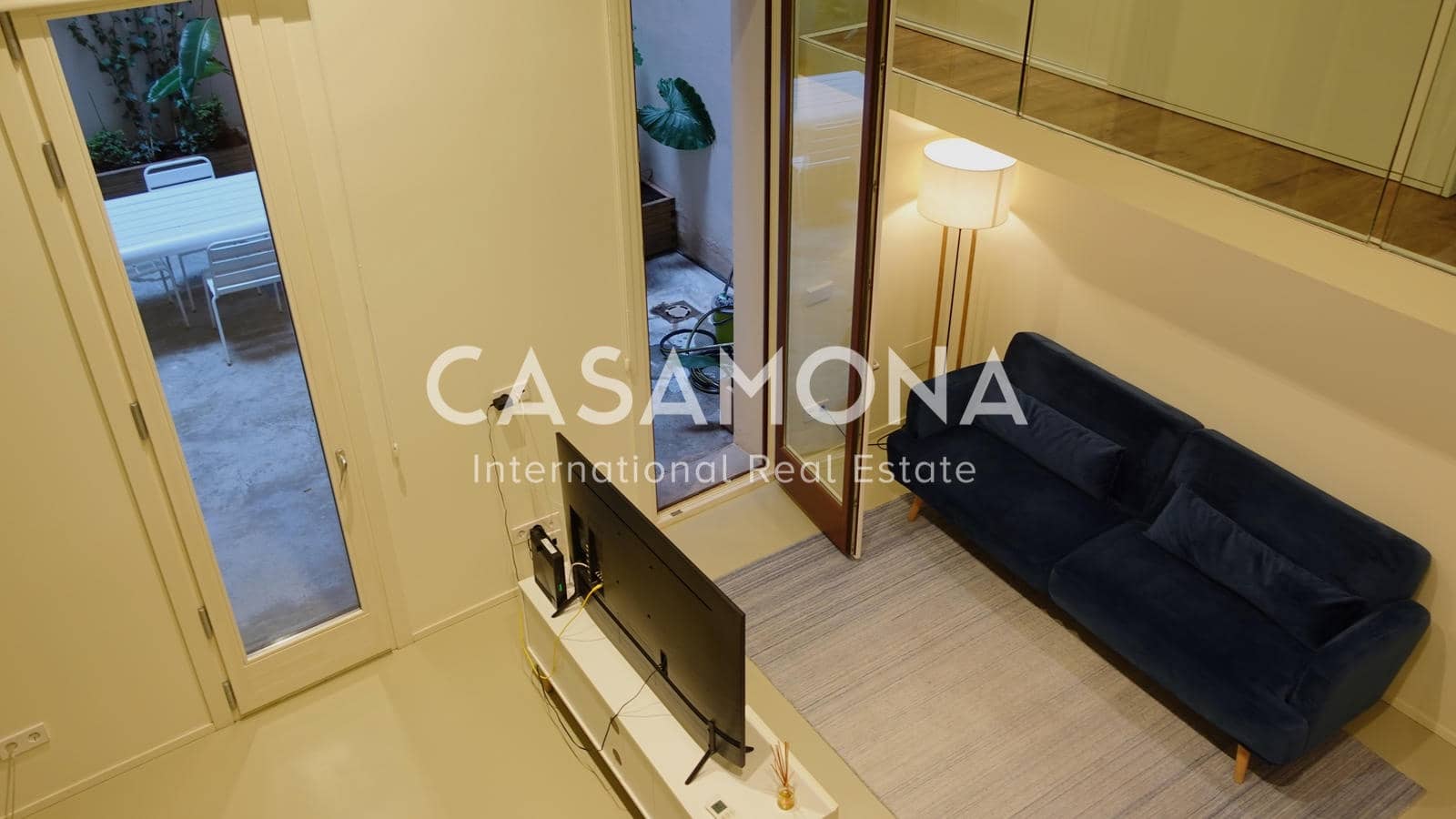 1 bedroom Apartment for sale in Barcelona city - € 380,000 (Ref: 8123043)