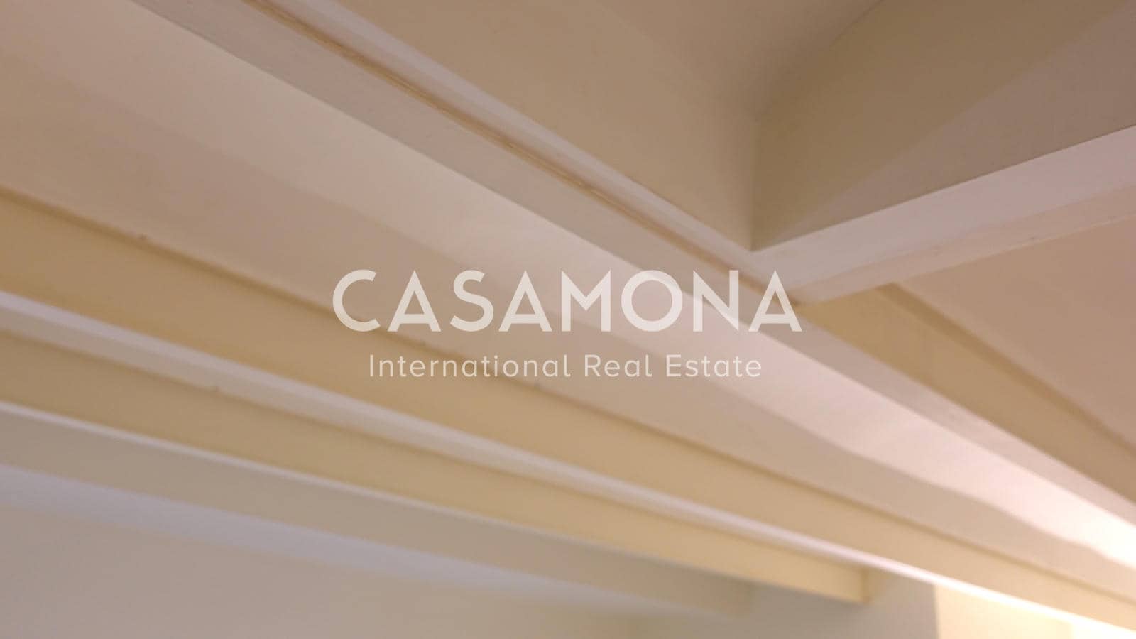 1 bedroom Apartment for sale in Barcelona city - € 380,000 (Ref: 8123043)