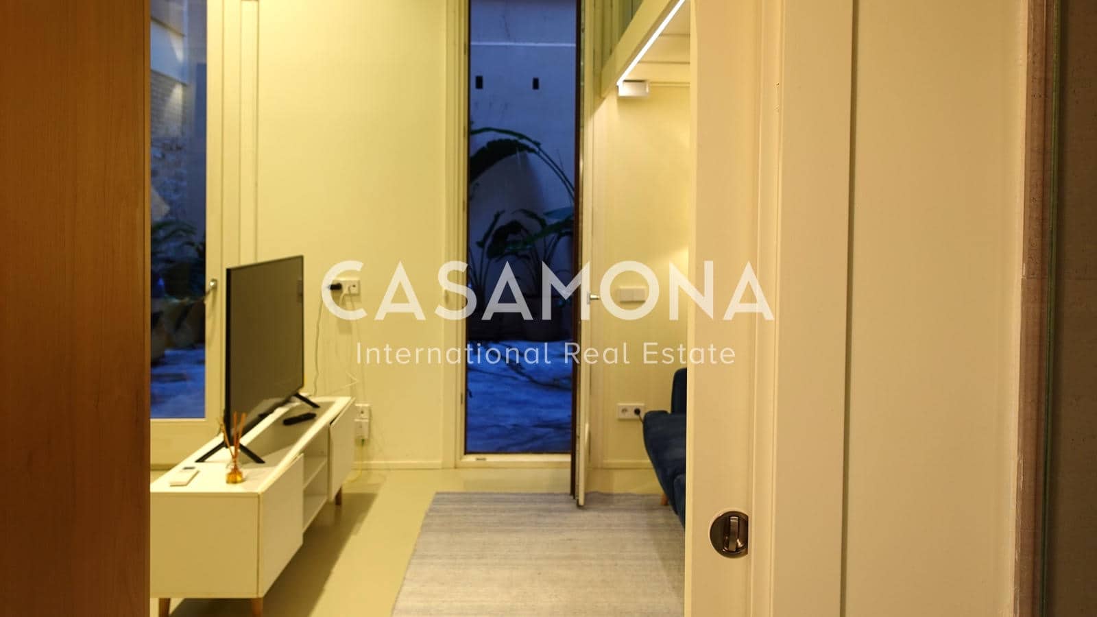 1 bedroom Apartment for sale in Barcelona city - € 380,000 (Ref: 8123043)