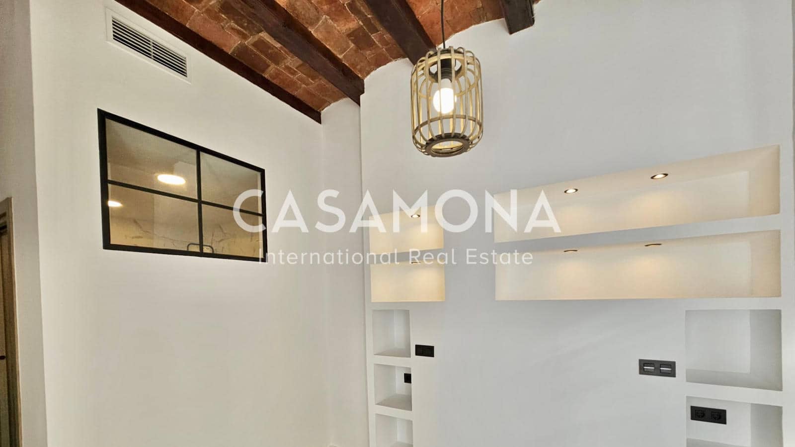 2 soveværelse Lejlighed til salg i Barcelona by - € 415.000 (Ref: 8125256)