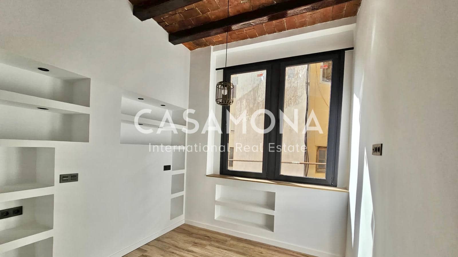 2 soveværelse Lejlighed til salg i Barcelona by - € 415.000 (Ref: 8125256)