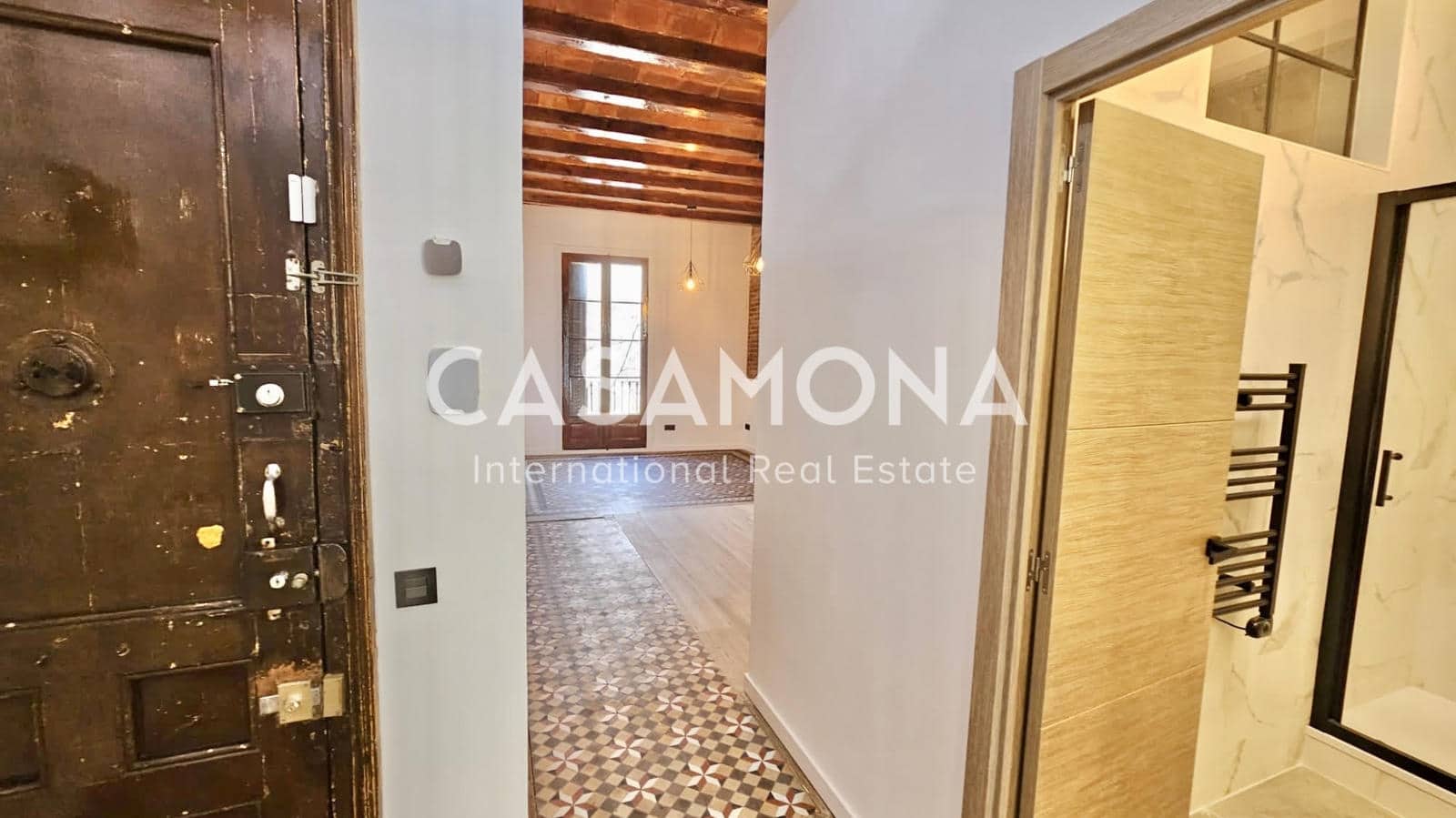 2 soveværelse Lejlighed til salg i Barcelona by - € 415.000 (Ref: 8125256)