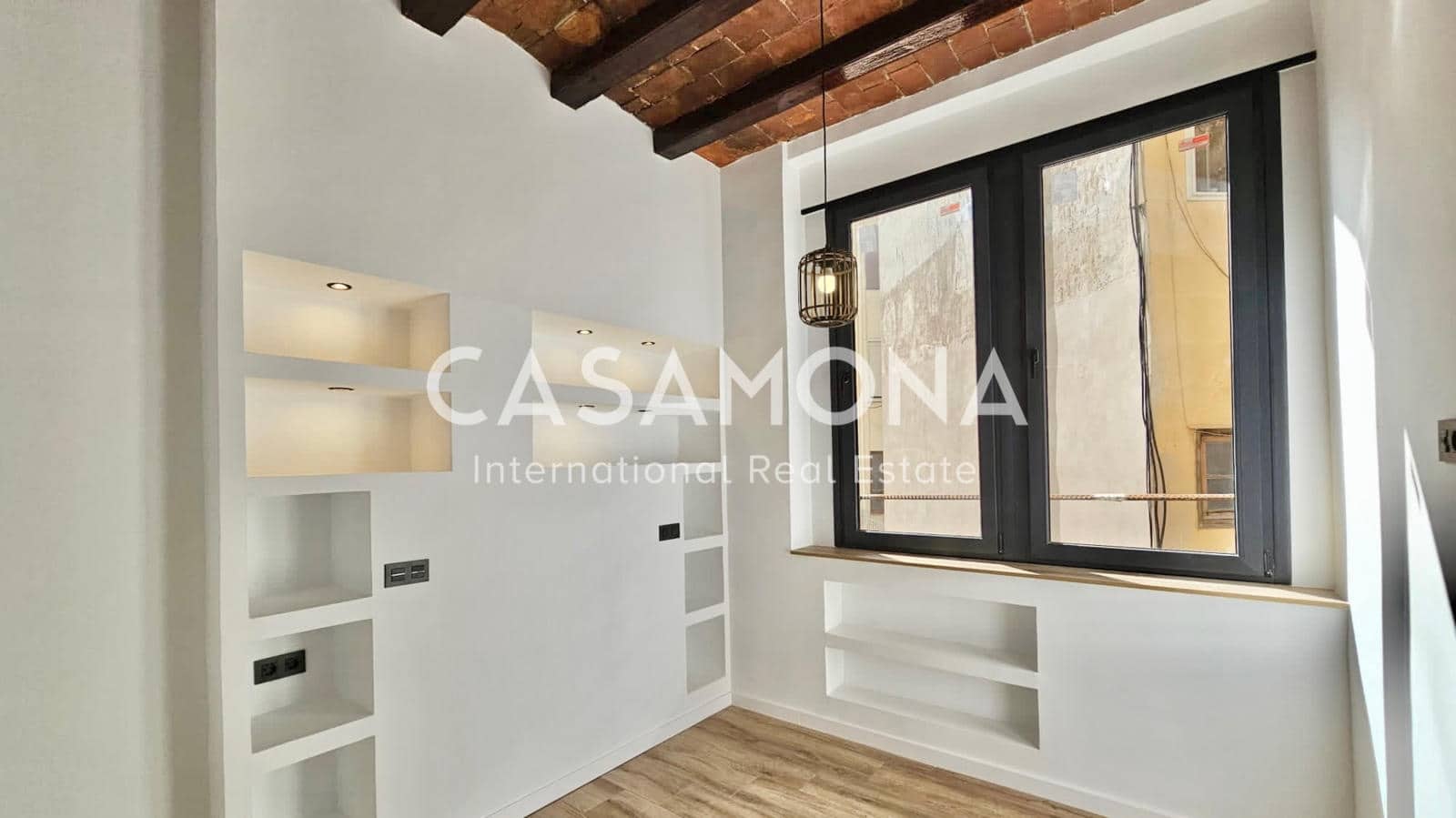 2 soveværelse Lejlighed til salg i Barcelona by - € 415.000 (Ref: 8125256)