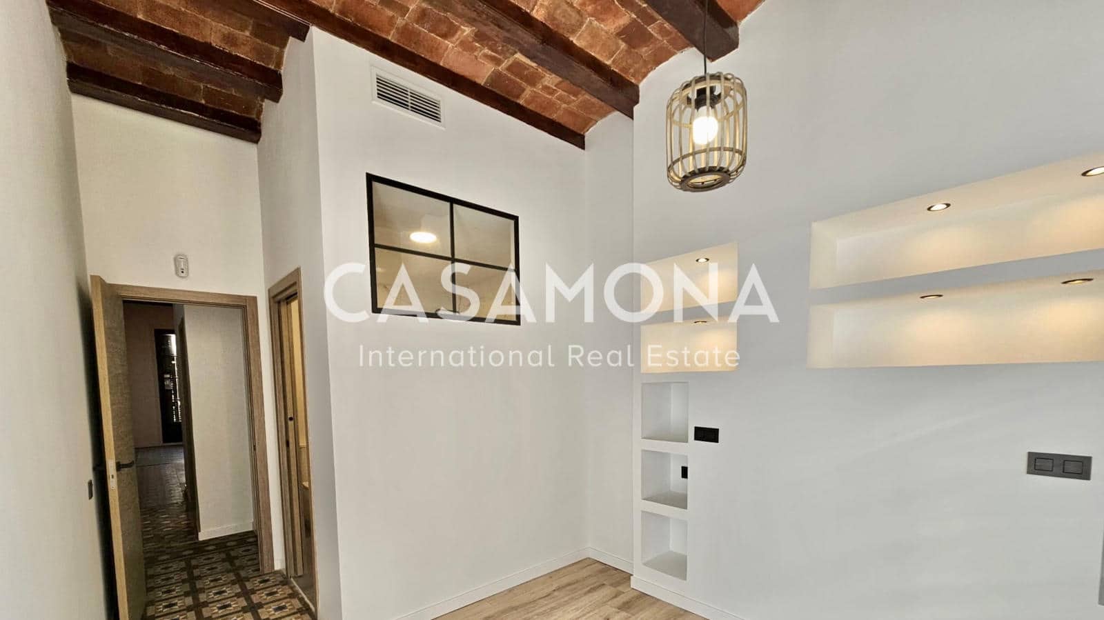 2 soveværelse Lejlighed til salg i Barcelona by - € 415.000 (Ref: 8125256)