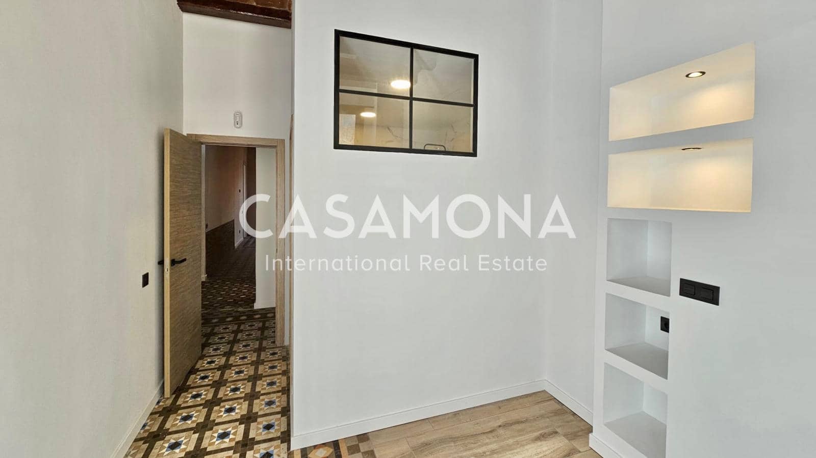 2 soveværelse Lejlighed til salg i Barcelona by - € 415.000 (Ref: 8125256)