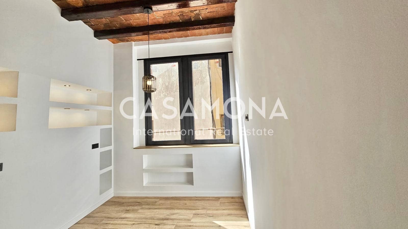 2 soveværelse Lejlighed til salg i Barcelona by - € 415.000 (Ref: 8125256)