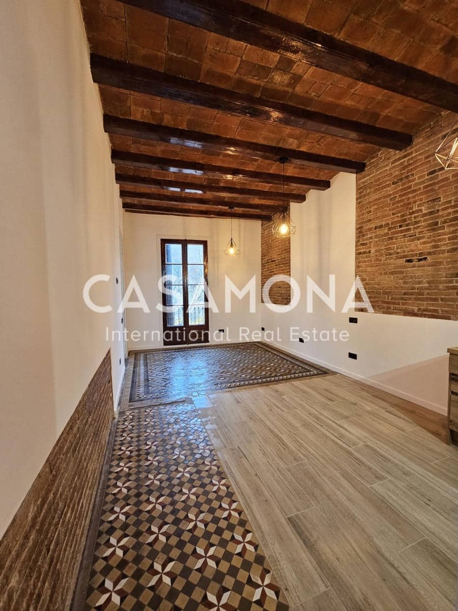 2 soveværelse Lejlighed til salg i Barcelona by - € 415.000 (Ref: 8125256)