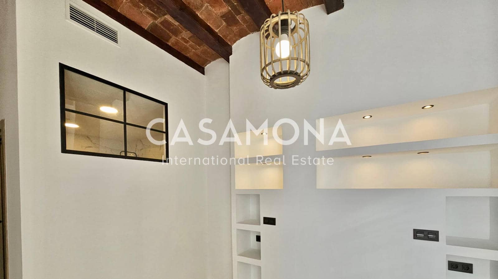 2 soveværelse Lejlighed til salg i Barcelona by - € 415.000 (Ref: 8125256)