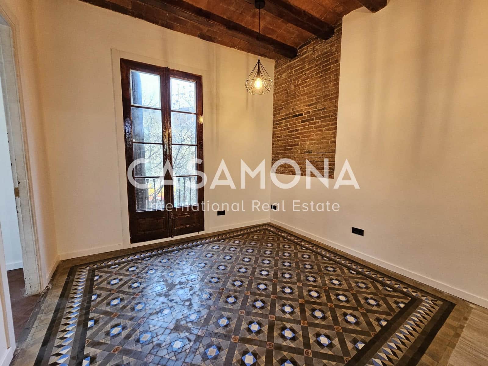 2 soveværelse Lejlighed til salg i Barcelona by - € 415.000 (Ref: 8125256)