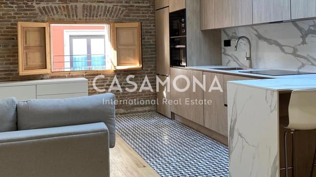 2 sypialnia Penthouse na sprzedaż w El Barri Gòtic, Miasto Barcelona - 495 000 € (Ref: 8613570)