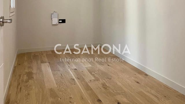 2 sypialnia Penthouse na sprzedaż w El Barri Gòtic, Miasto Barcelona - 495 000 € (Ref: 8613570)