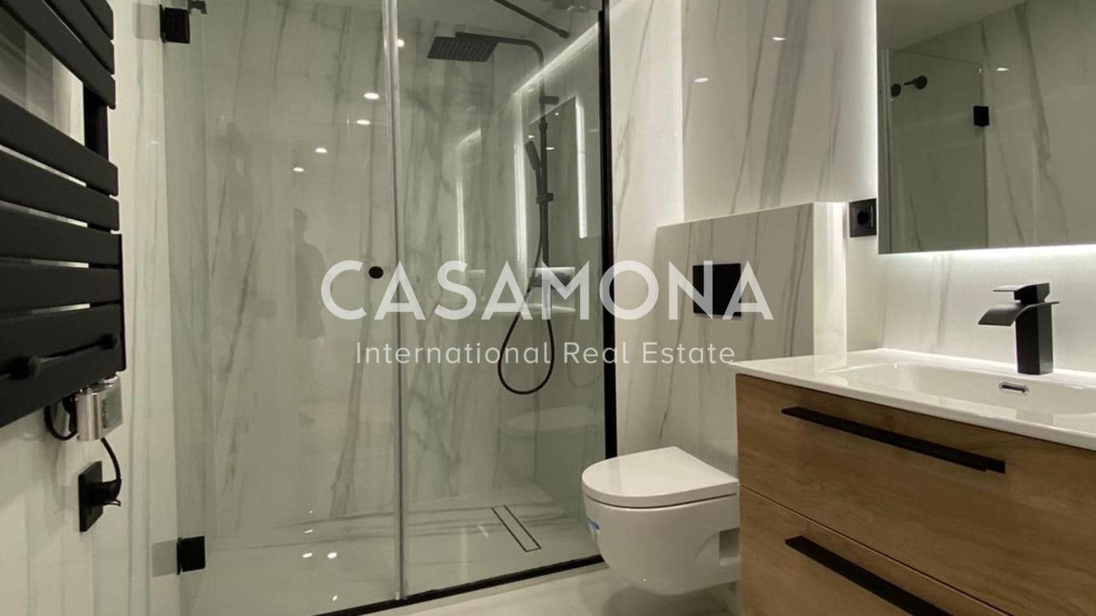 2 chambre Penthouse à vendre à Barcelone ville - 495 000 € (Ref: 8613570)