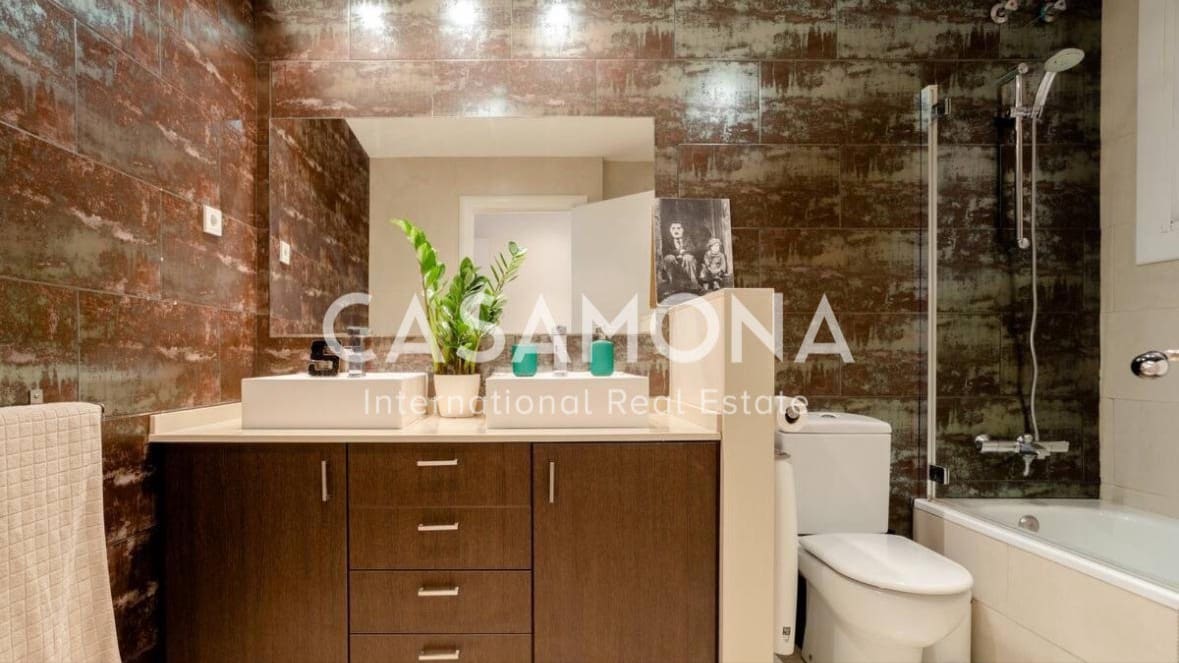 3 quarto Apartamento para venda em Barcelona cidade - 875 000 € (Ref: 8613588)