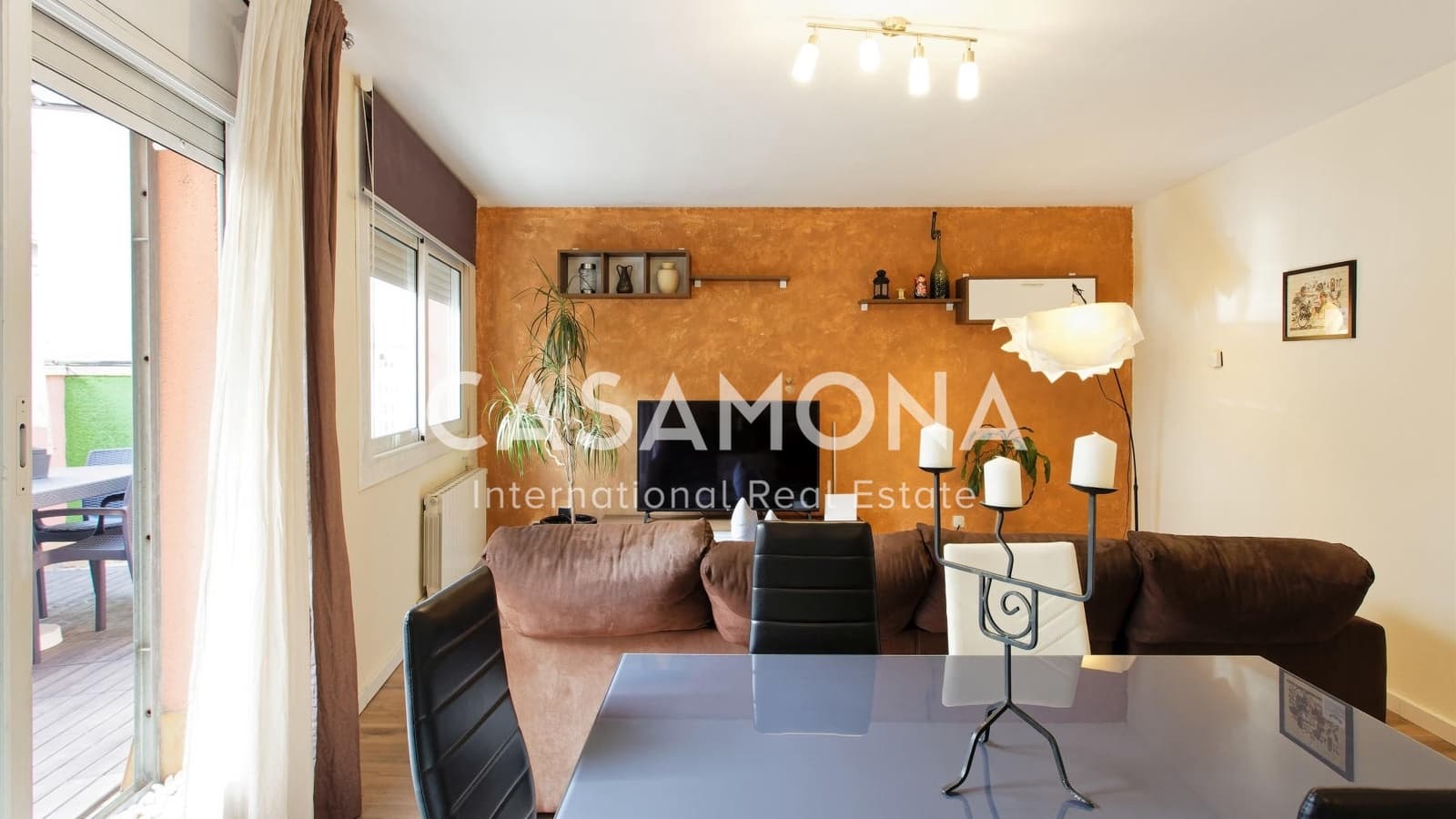 4 bedroom Apartment for rent in Barcelona city - € 2,800 (Ref: 8613591)
