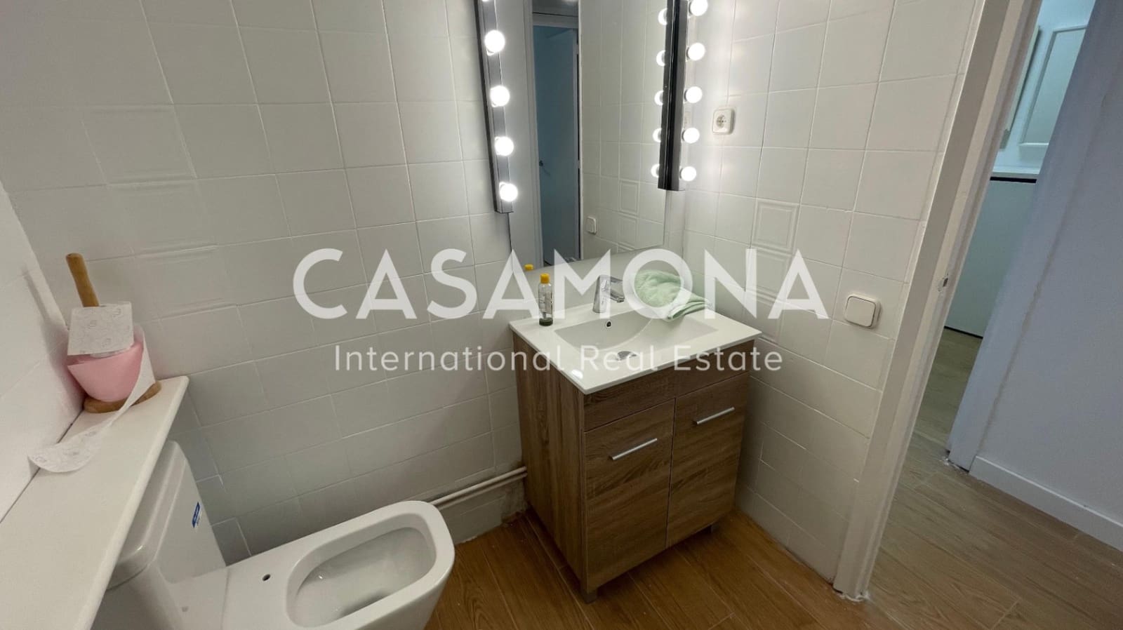 Appartement de 4 chambres à louer à Barcelone ville - 2 795 € (Ref: 8613594)