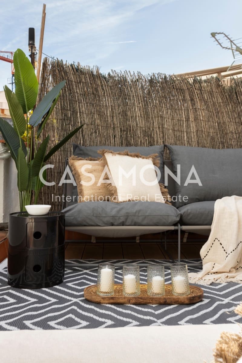 1 slaapkamer Penthouse te huur in Barcelona stad - € 2.430 (Ref: 8613608)