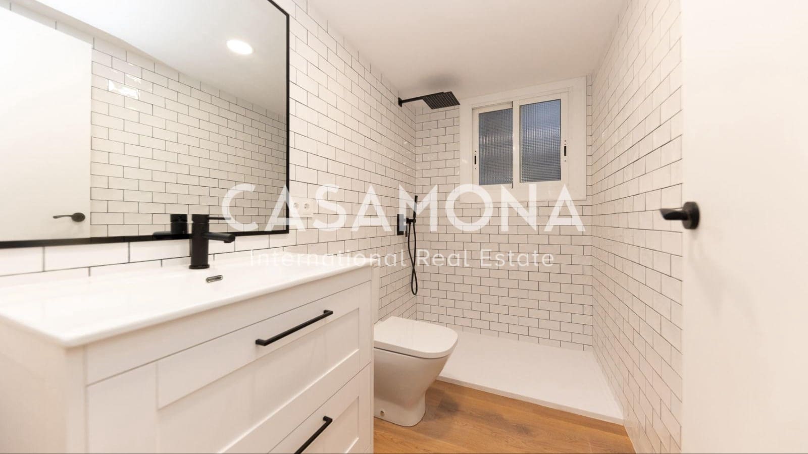 2 sypialnia Apartament na sprzedaż w Miasto Barcelona - 427 000 € (Ref: 8613633)