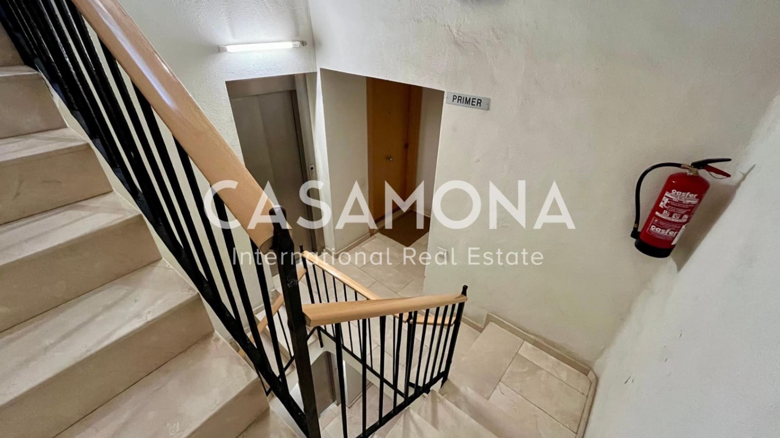 1 soveværelse Lejlighed til salg i Barcelona by - € 320.000 (Ref: 8613634)