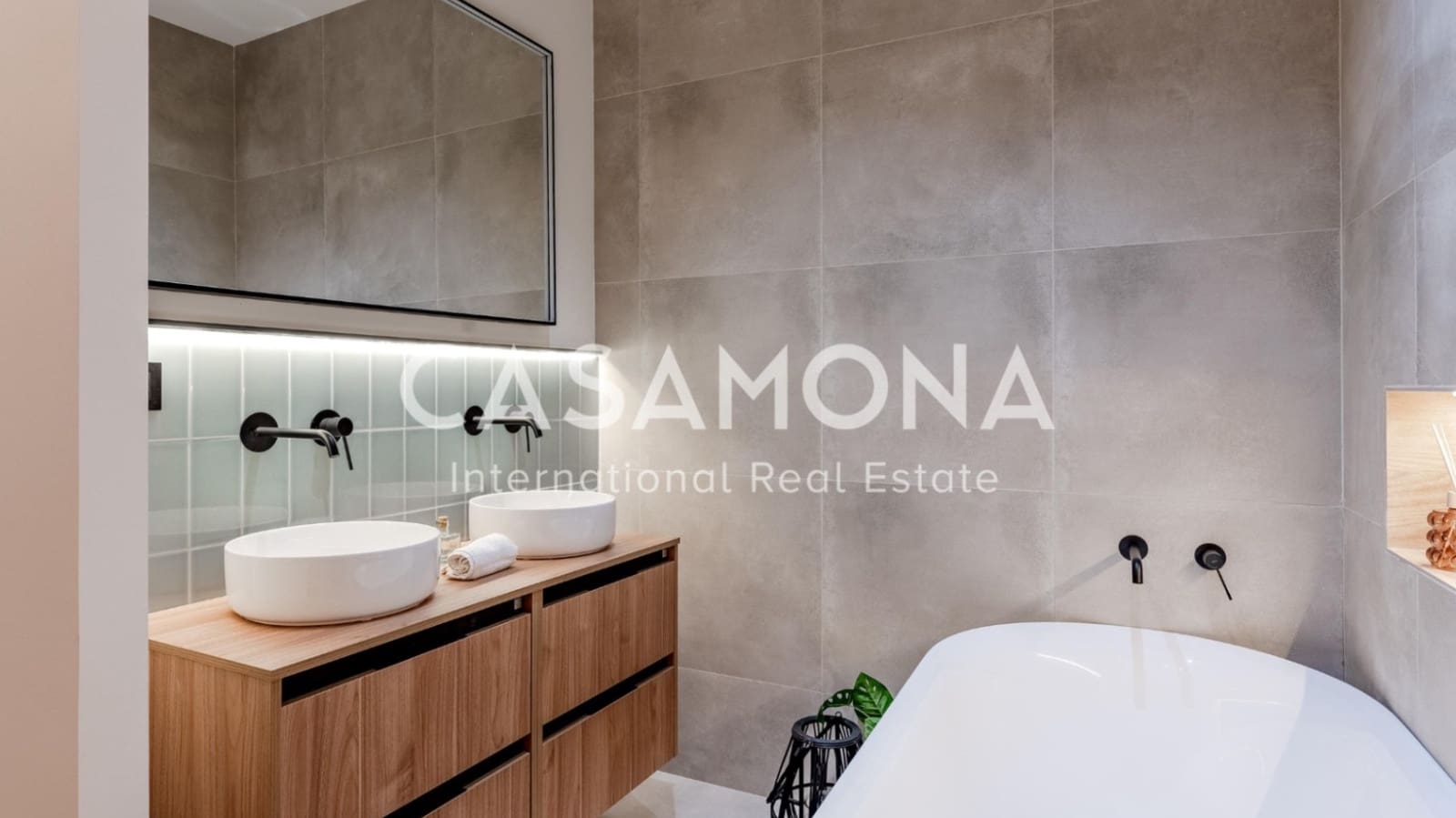 3 soverom Leilighet til salgs i Barcelona by - € 980 000 (Ref: 8635319)