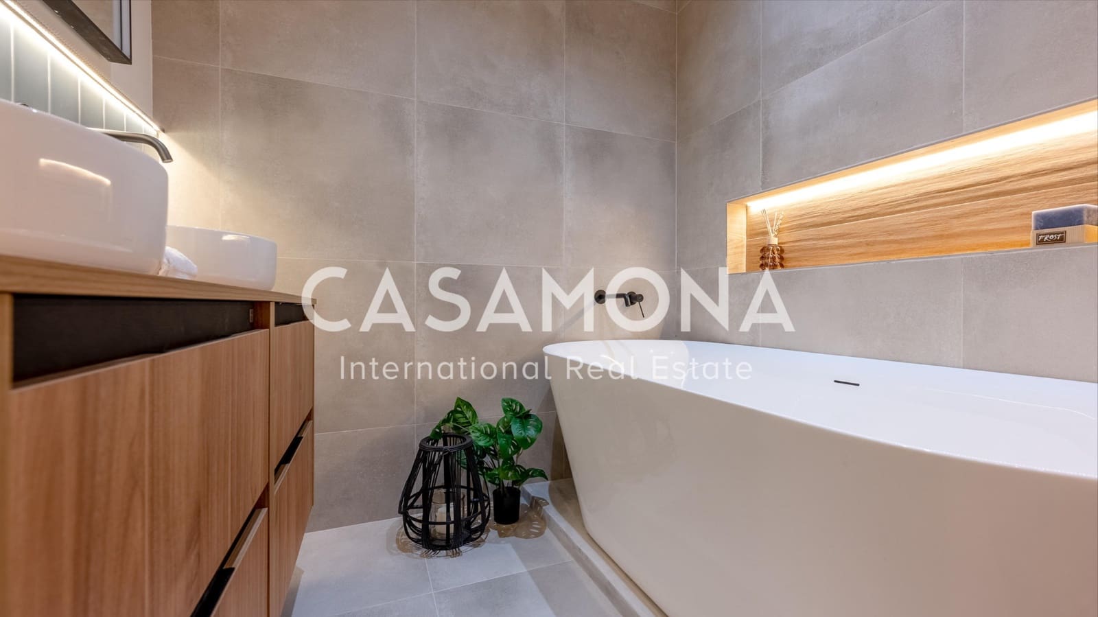 3 soverom Leilighet til salgs i Barcelona by - € 980 000 (Ref: 8635319)