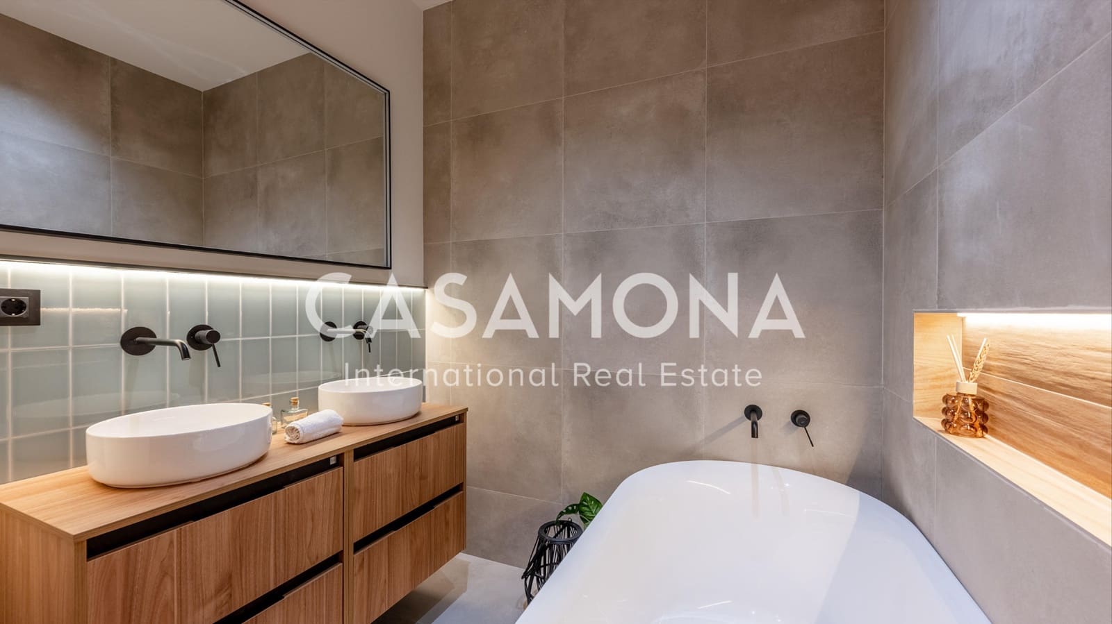 3 soverom Leilighet til salgs i Barcelona by - € 980 000 (Ref: 8635319)