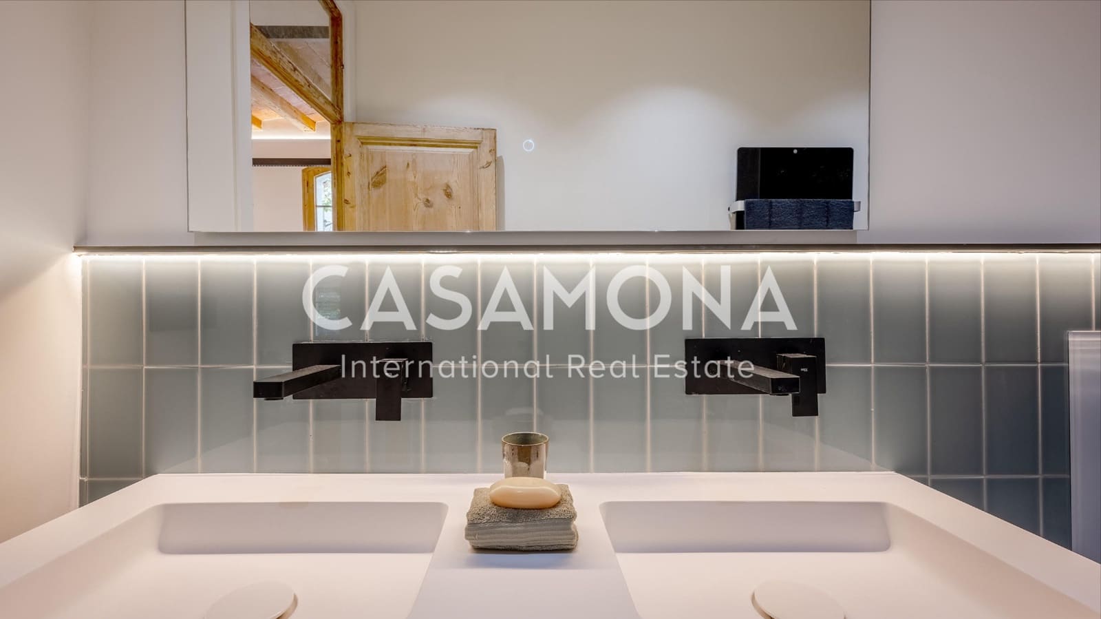 3 soverom Leilighet til salgs i Barcelona by - € 980 000 (Ref: 8635319)