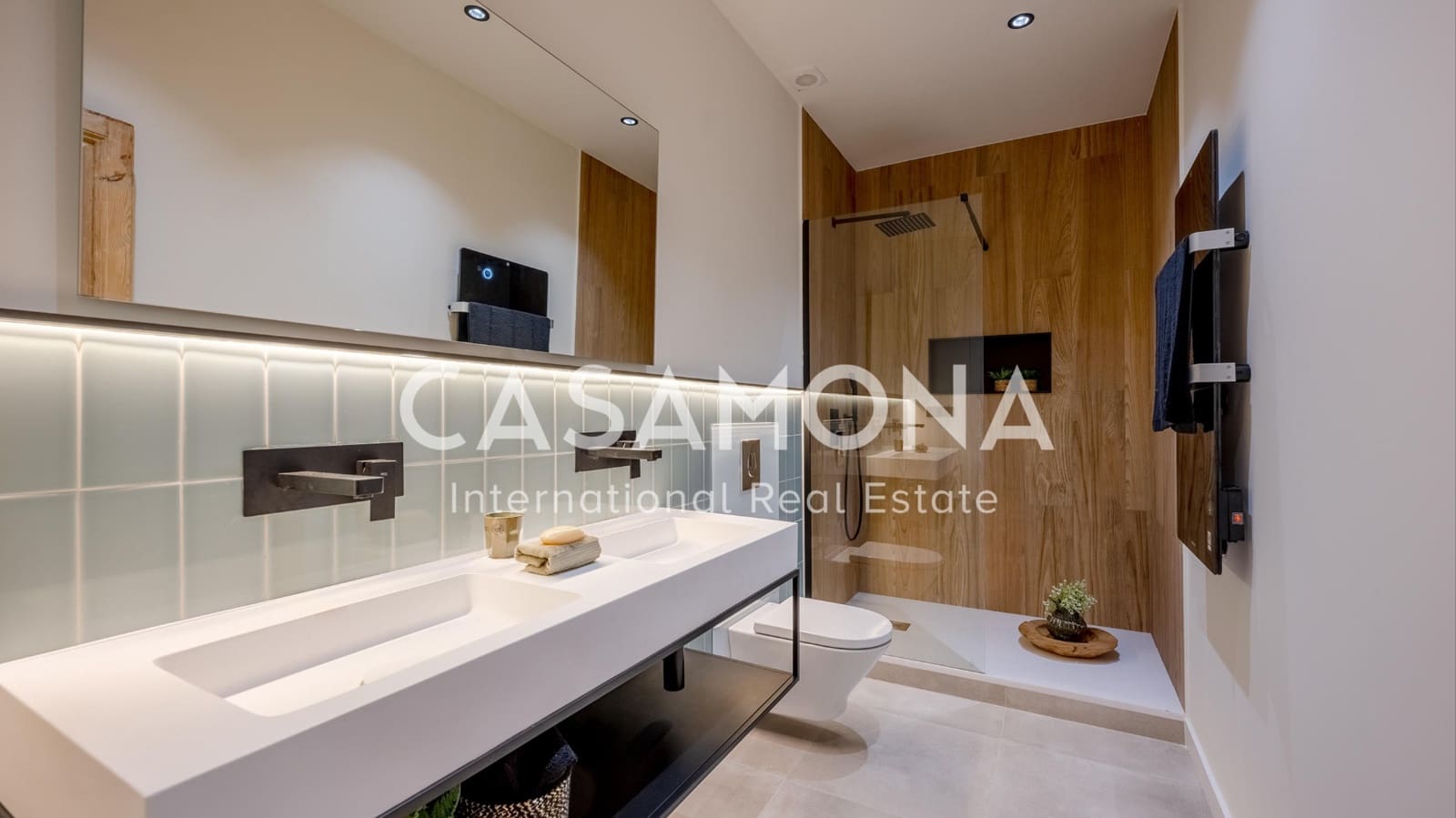 3 soverom Leilighet til salgs i Barcelona by - € 980 000 (Ref: 8635319)