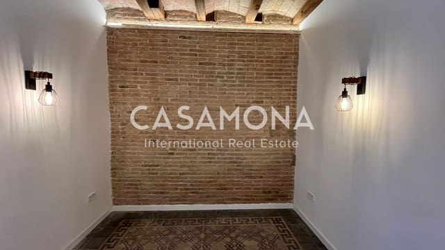 3 bedroom Apartment for sale in La Sagrada Família, Barcelona city - € 520,000 (Ref: 8639814)