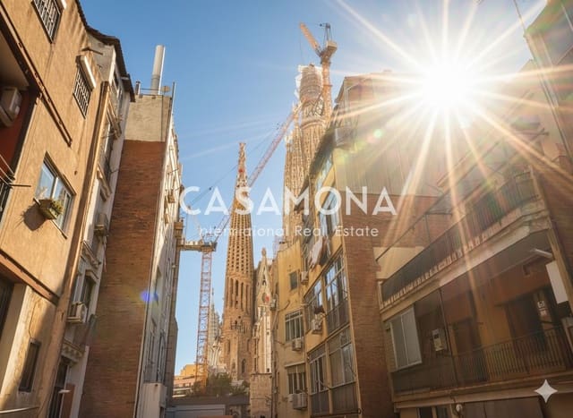3 sovrum Lägenhet till salu i La Sagrada Família, Barcelona stad - 455 000 € (Ref: 8639814)