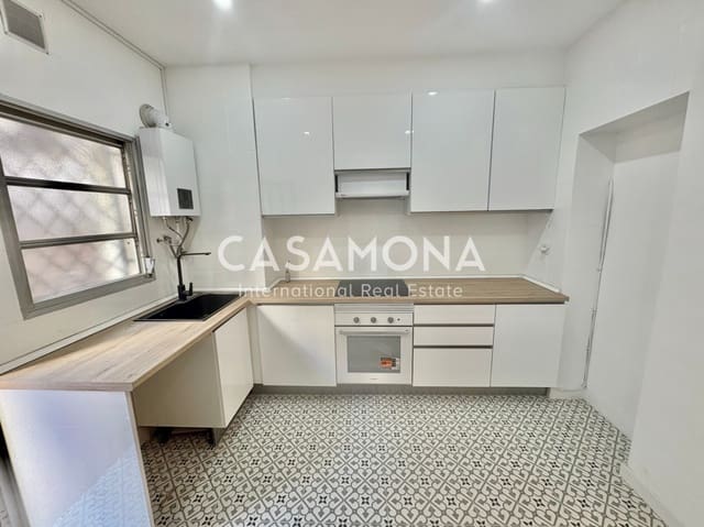 3 sovrum Lägenhet till salu i La Sagrada Família, Barcelona stad - 455 000 € (Ref: 8639814)