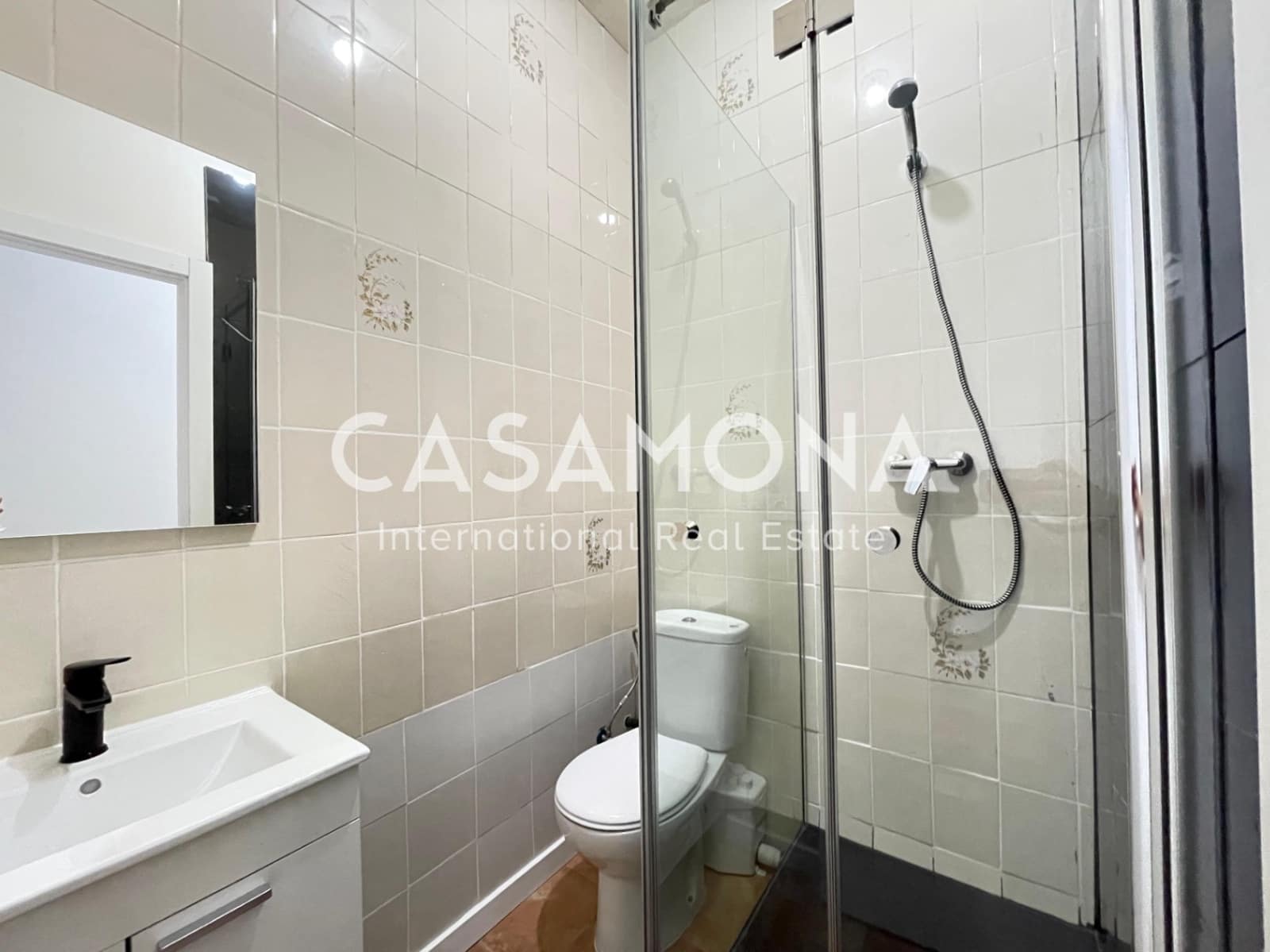 6 quarto Apartamento para venda em Barcelona cidade - 670 000 € (Ref: 8678930)