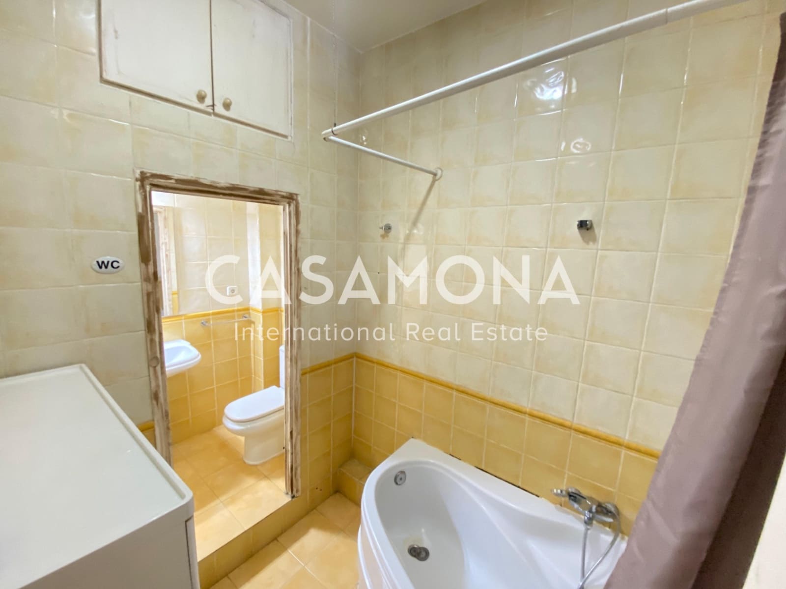 1 slaapkamer Appartement te huur in Barcelona stad - € 1.250 (Ref: 8736570)