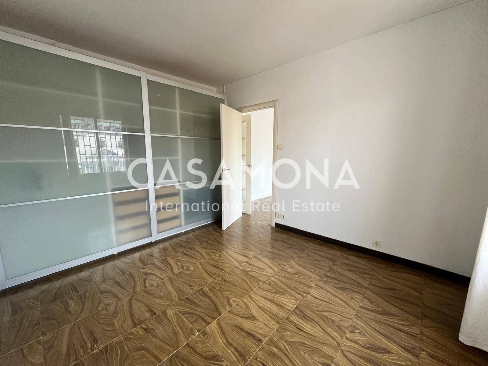 2 soveværelse Penthouse til salg i Barcelona by - € 595.000 (Ref: 8738713)