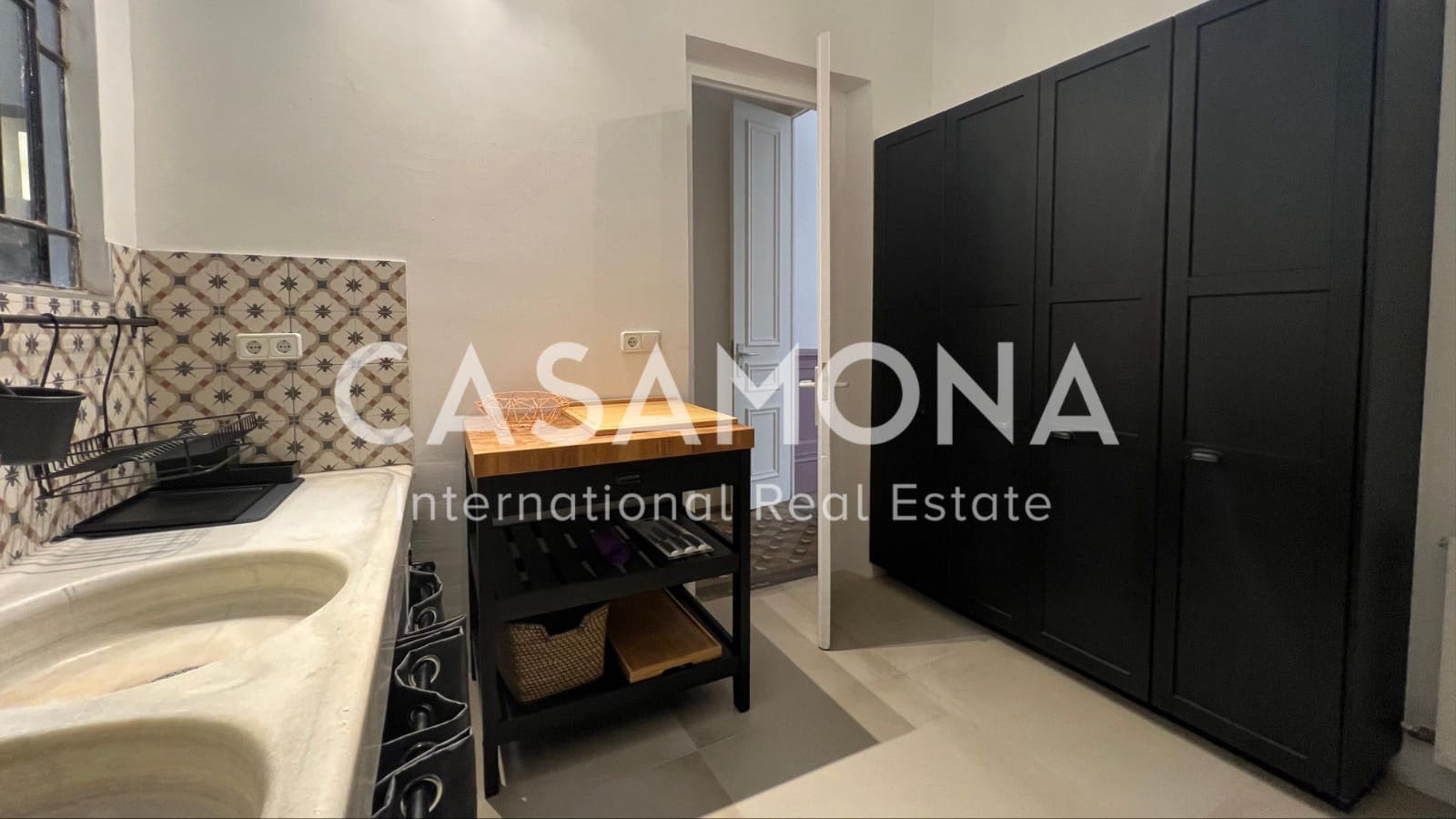 Appartement de 1 chambre à louer à Barcelone ville - 880 € (Ref: 8751702)