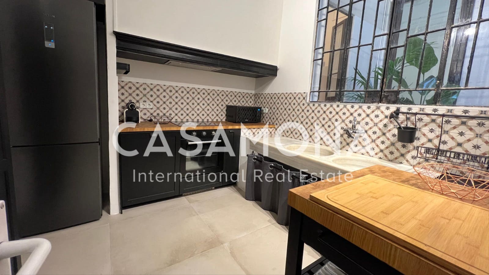 Appartement de 1 chambre à louer à Barcelone ville - 880 € (Ref: 8751702)