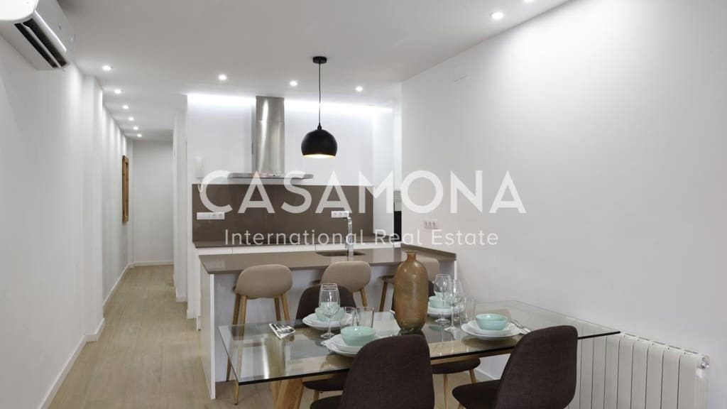 4 bedroom Apartment for sale in Barcelona city - € 500,000 (Ref: 8810979)