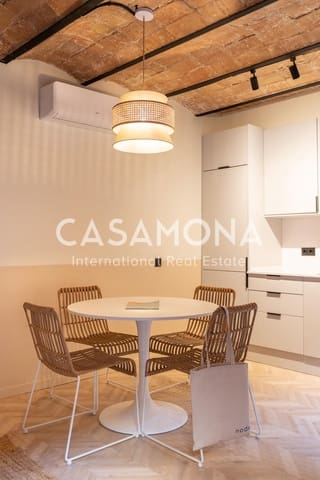 2 bedroom Apartment for rent in La Sagrada Família, Barcelona city - € 1,900 (Ref: 8814683)