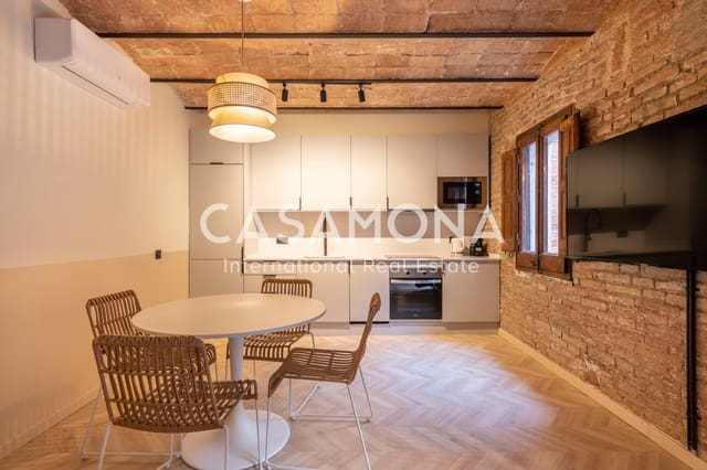 2 bedroom Apartment for rent in La Sagrada Família, Barcelona city - € 1,900 (Ref: 8814683)
