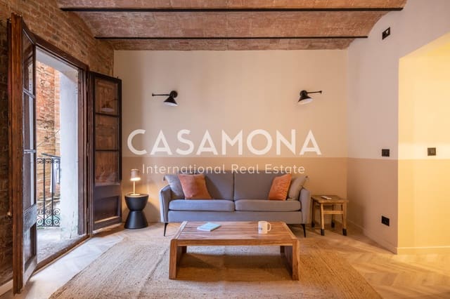 2 bedroom Apartment for rent in La Sagrada Família, Barcelona city - € 1,900 (Ref: 8814683)