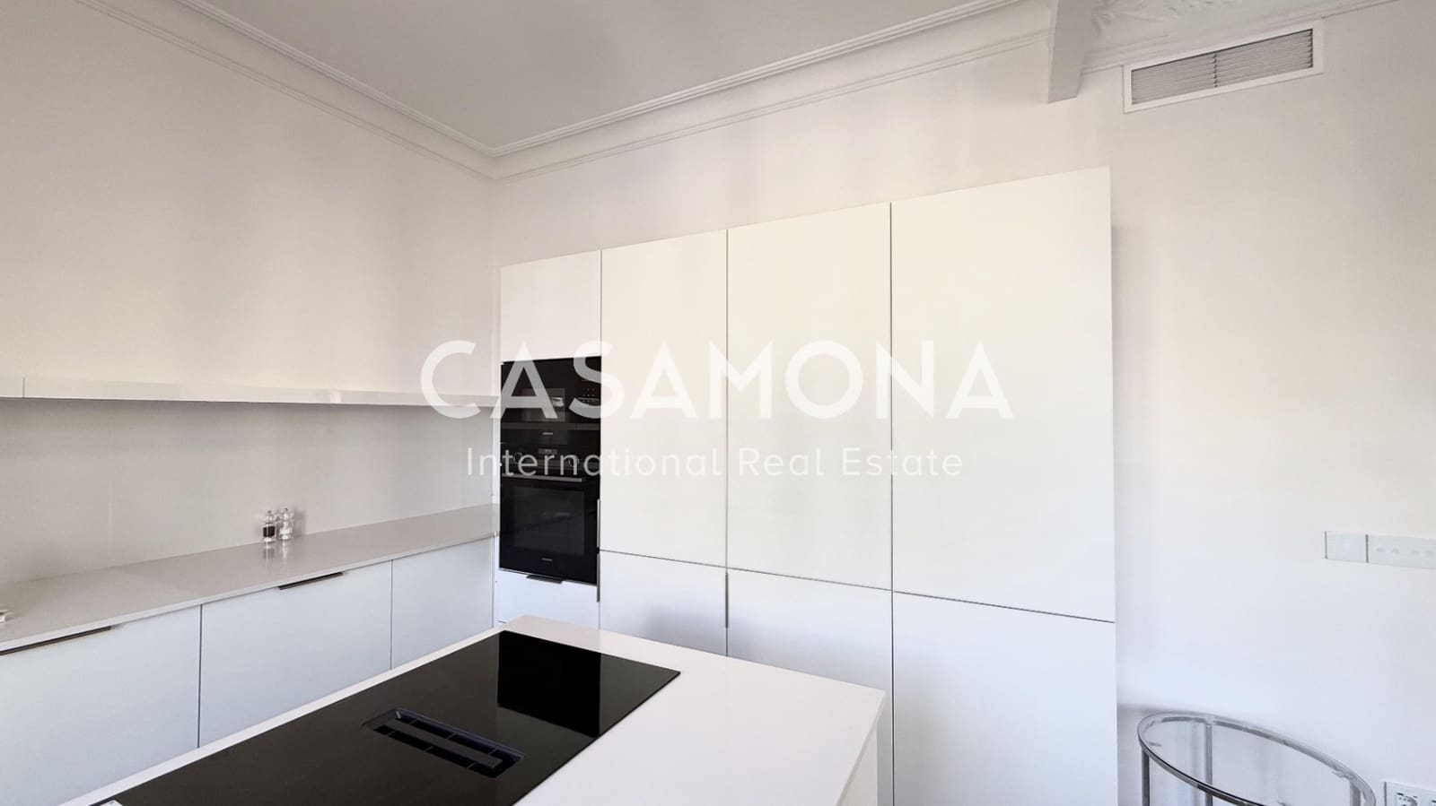 3 soveværelse Lejlighed til salg i Barcelona by - € 885.000 (Ref: 8816764)