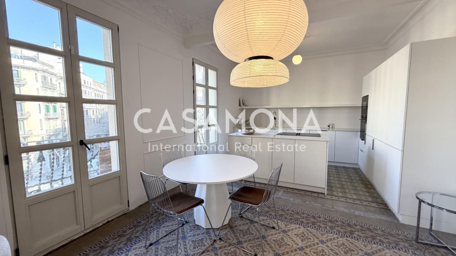 3 soveværelse Lejlighed til salg i Barcelona by - € 885.000 (Ref: 8816764)