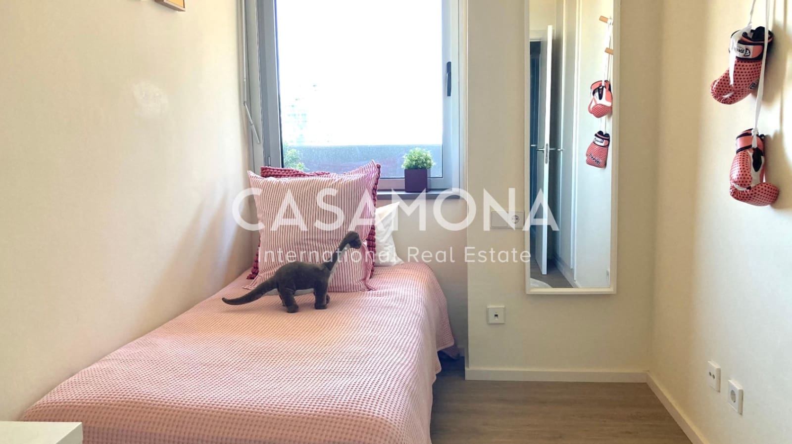 3 soverom Leilighet til salgs i Barcelona by - € 900 000 (Ref: 8821671)