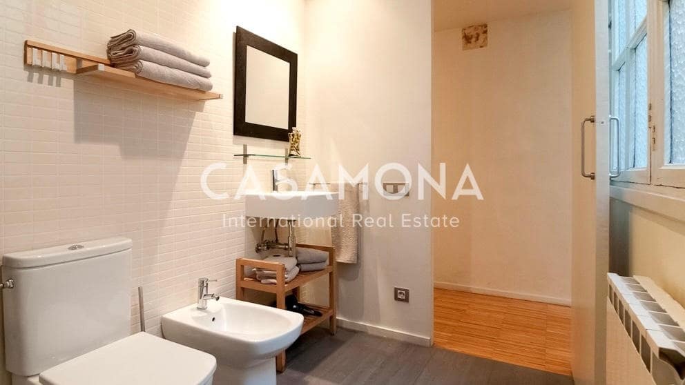 2 slaapkamer Appartement te koop in Barcelona stad - € 595.000 (Ref: 8821682)