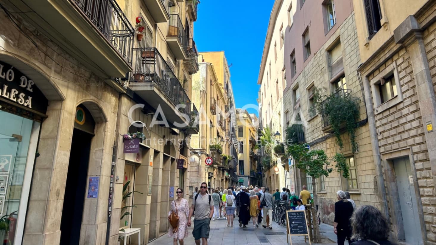 2 slaapkamer Appartement te koop in Barcelona stad - € 595.000 (Ref: 8821682)