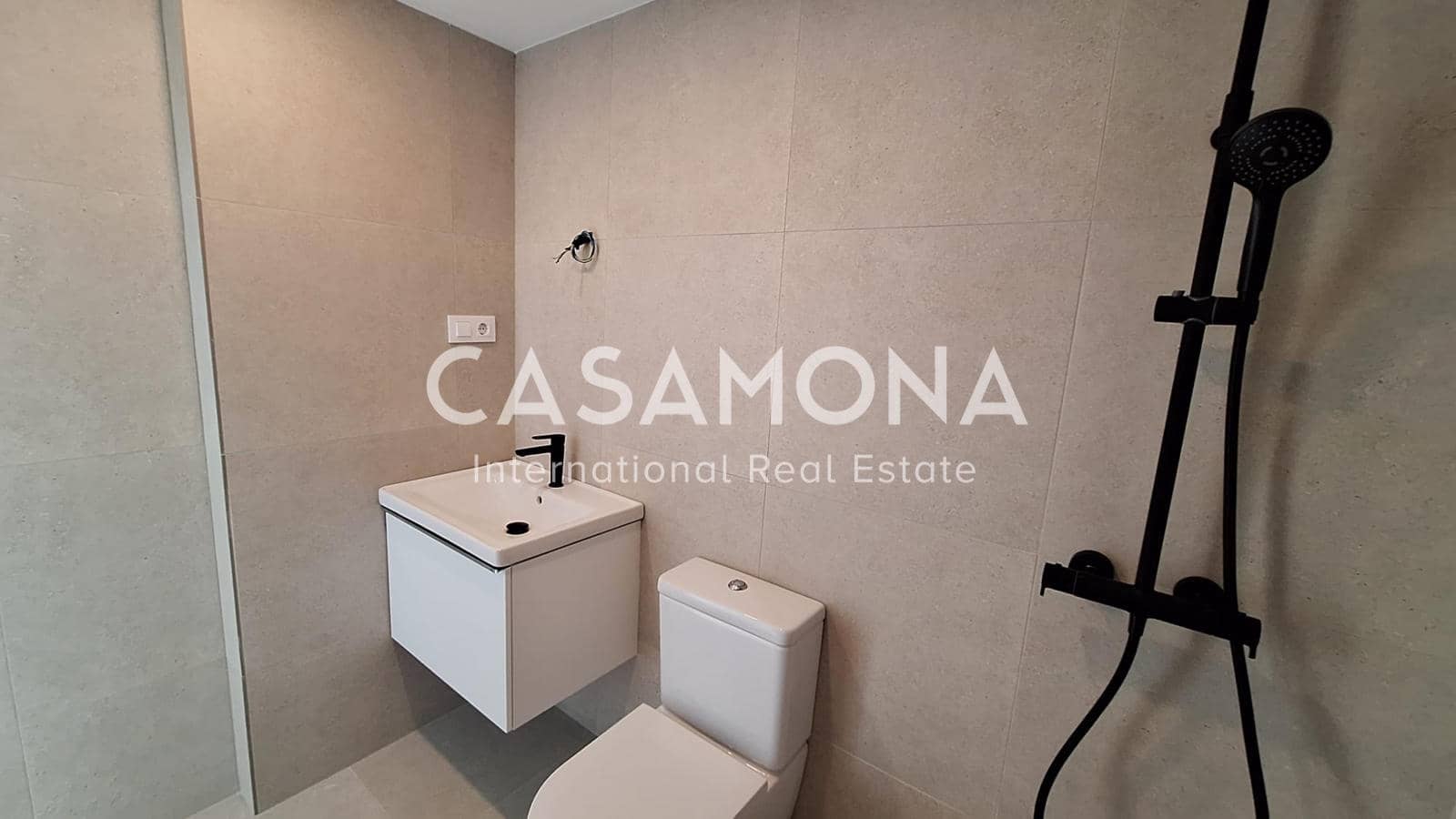 2 sypialnia Apartament na sprzedaż w Miasto Barcelona - 489 000 € (Ref: 8866268)