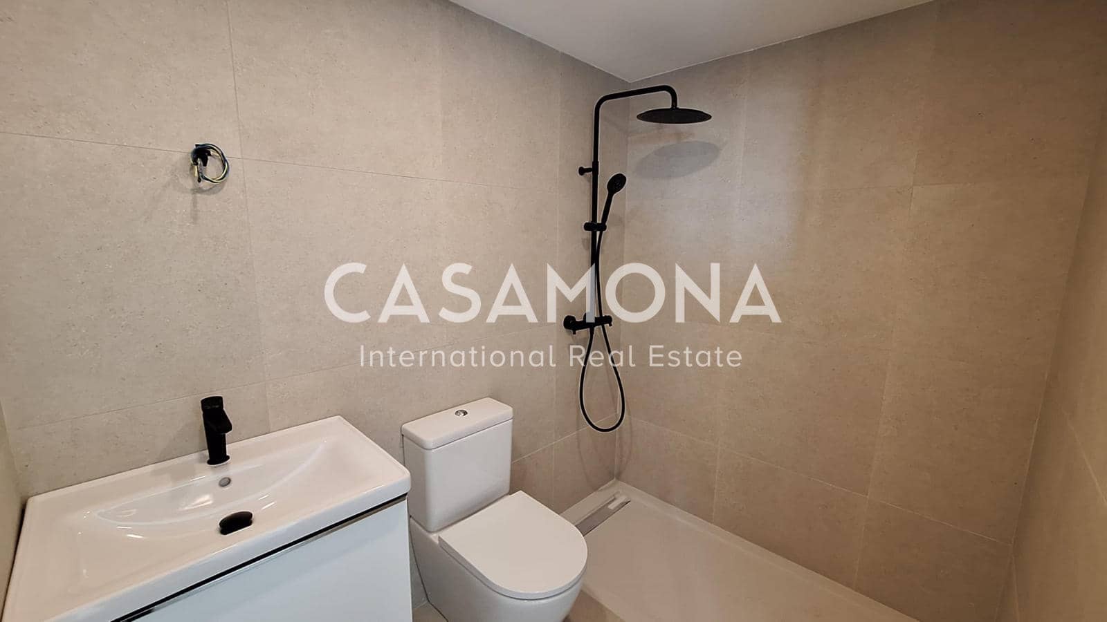 2 sypialnia Apartament na sprzedaż w Miasto Barcelona - 489 000 € (Ref: 8866268)