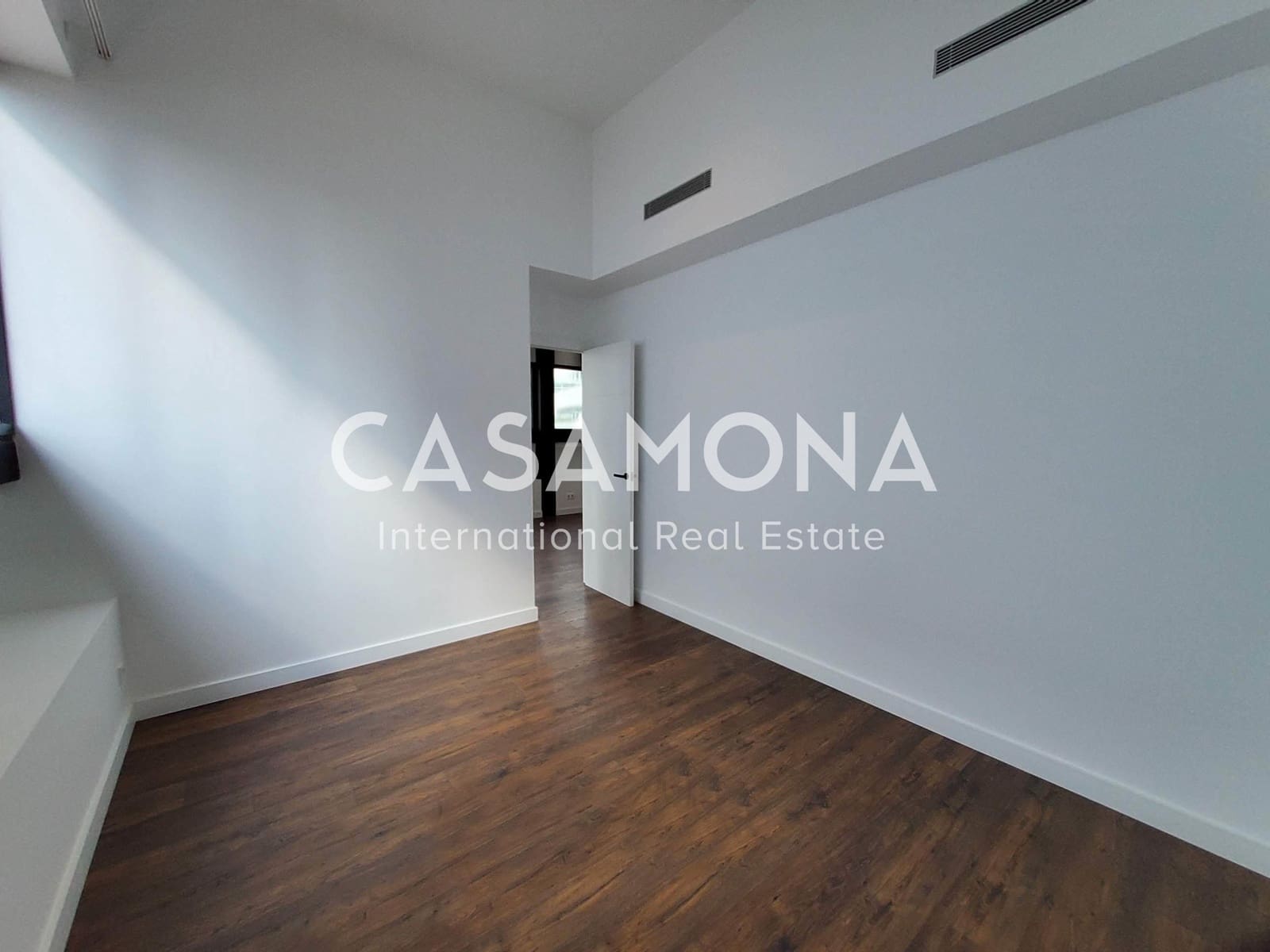 2 quarto Apartamento para venda em Barcelona cidade com piscina - 650 000 € (Ref: 8866271)