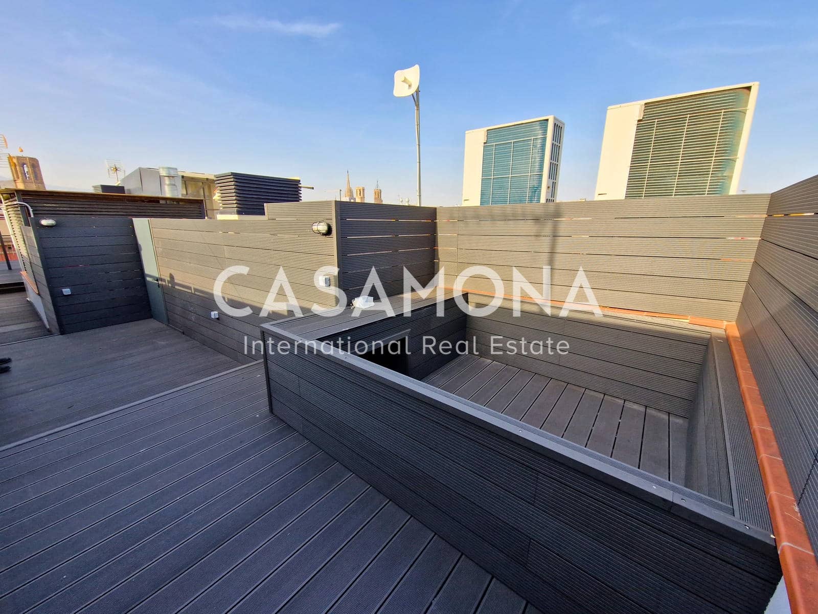 2 sovrum Takvåning till salu i Barcelona stad - 750 000 € (Ref: 8866452)