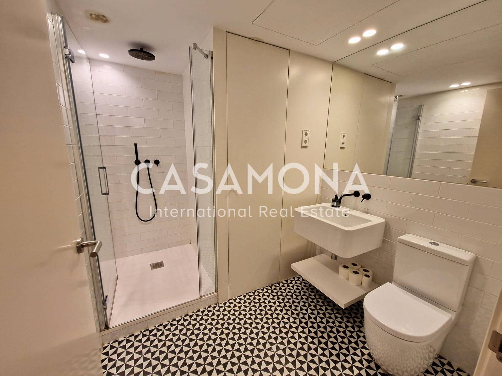 2 sovrum Takvåning till salu i Barcelona stad - 750 000 € (Ref: 8866452)